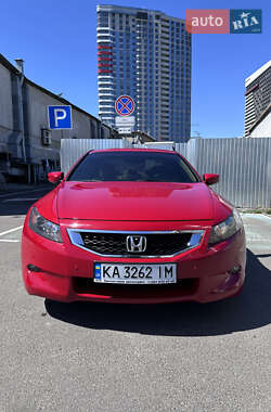 Купе Honda Accord 2008 в Киеве