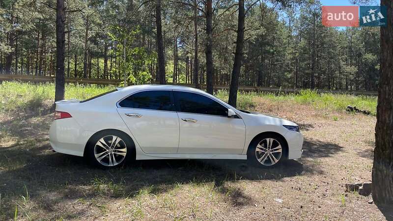 Седан Honda Accord 2011 в Киеве