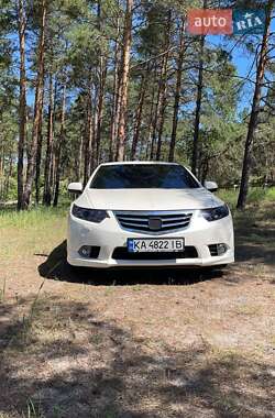 Седан Honda Accord 2011 в 