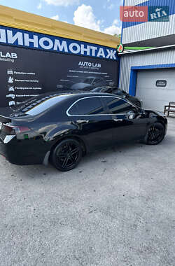 Седан Honda Accord 2010 в 