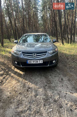 Седан Honda Accord 2009 в Днепре