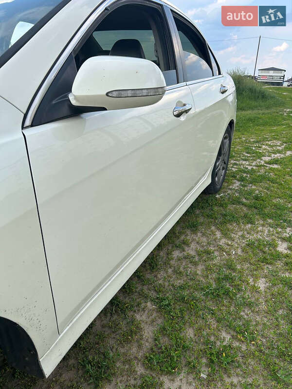 Седан Honda Accord 2007 в Киеве
