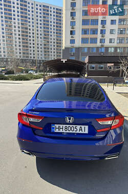 Седан Honda Accord 2017 в 