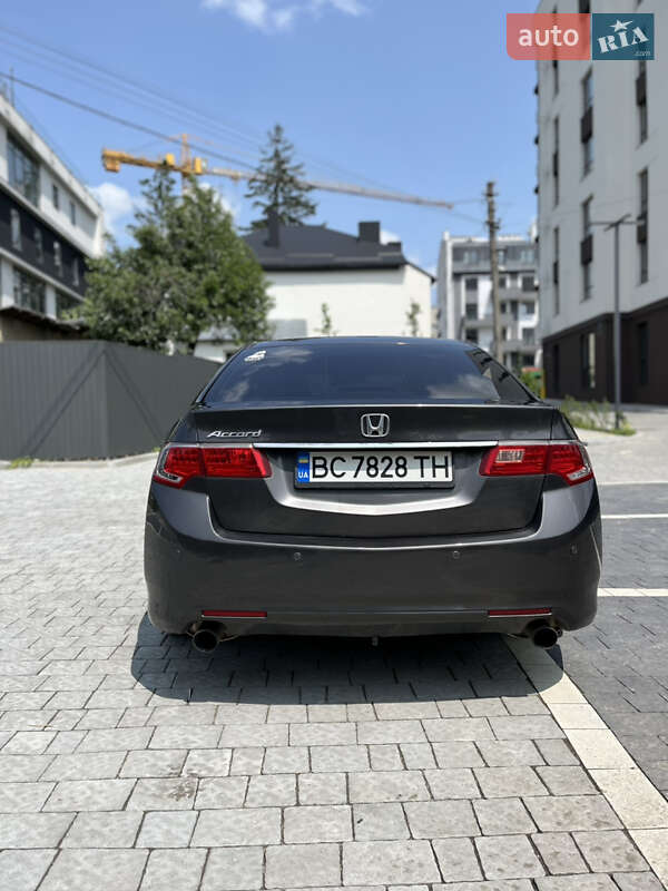 Седан Honda Accord 2008 в Городке