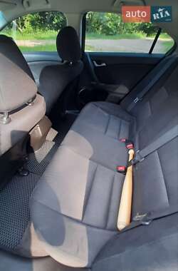 Седан Honda Accord 2008 в 