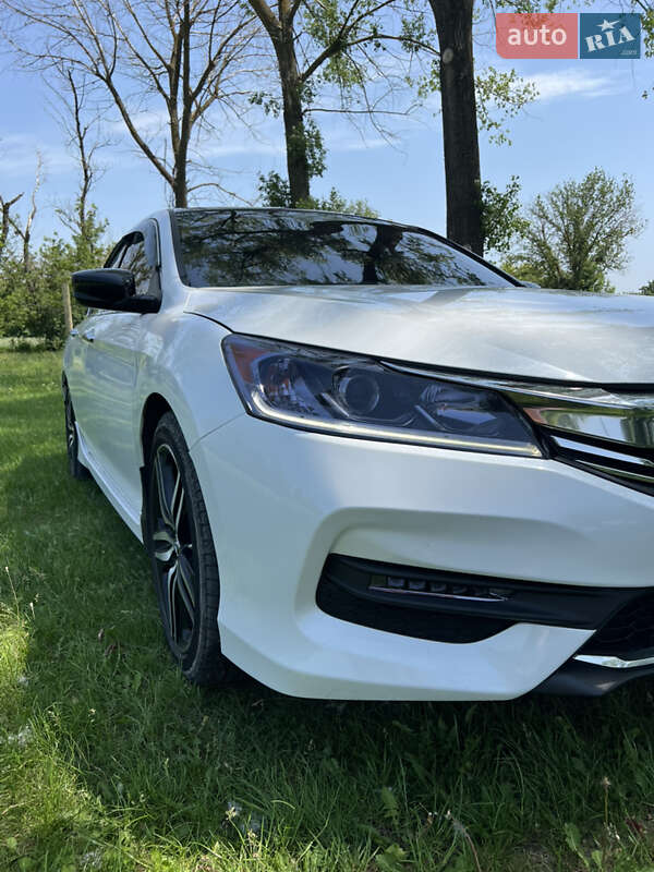 Седан Honda Accord 2016 в Могилев-Подольске фото 7 Седан Honda Accord 2016 в Могилев-Подольске
