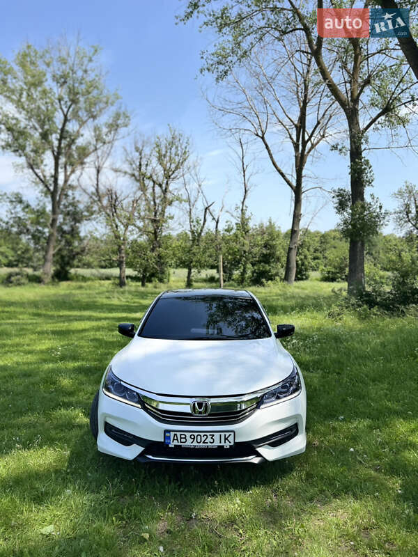 Седан Honda Accord 2016 в Могилев-Подольске фото 10 Седан Honda Accord 2016 в Могилев-Подольске