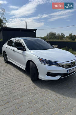 Седан Honda Accord 2016 в 
