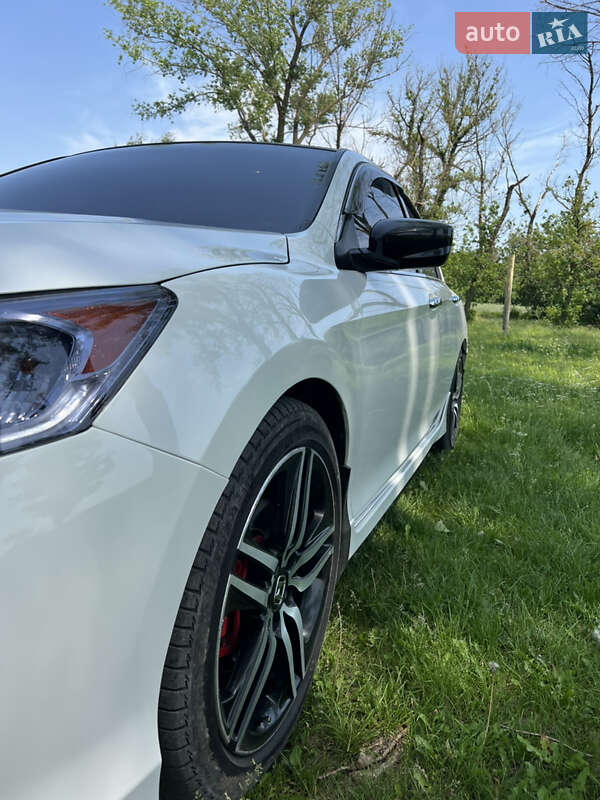 Седан Honda Accord 2016 в Могилев-Подольске фото 36 Седан Honda Accord 2016 в Могилев-Подольске