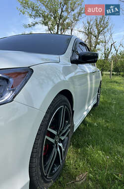 Седан Honda Accord 2016 в 