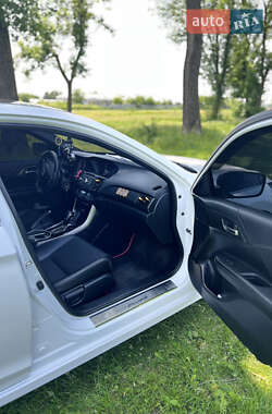 Седан Honda Accord 2016 в 