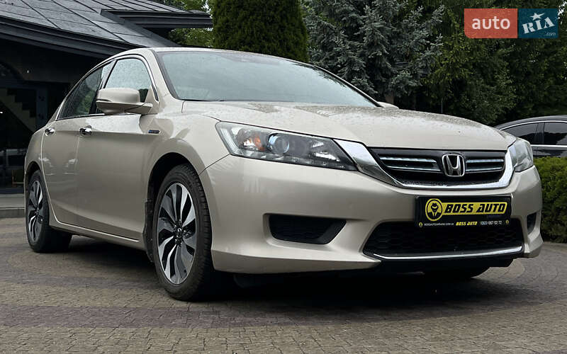 Седан Honda Accord 2014 в 