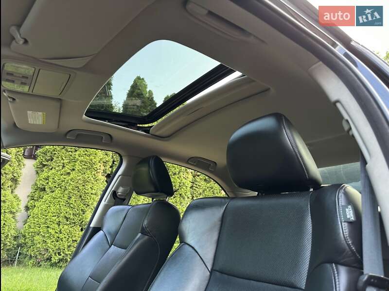 Седан Honda Accord 2012 в Рені