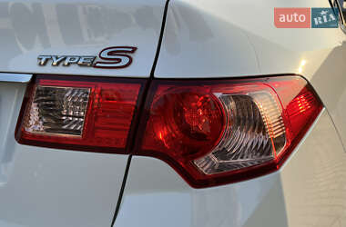 Седан Honda Accord 2011 в 