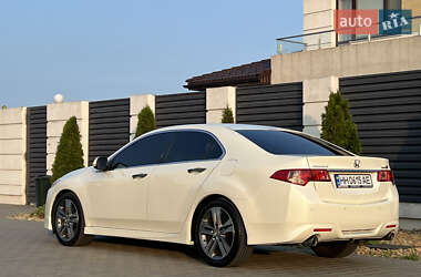 Седан Honda Accord 2011 в 