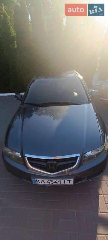 Седан Honda Accord 2003 в Киеве