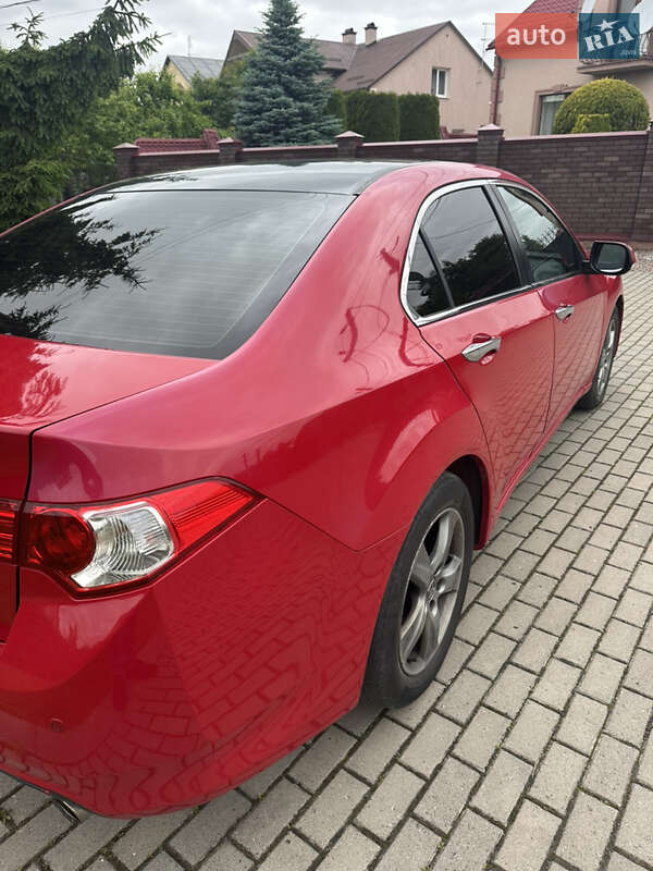 Седан Honda Accord 2008 в Львові
