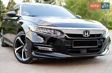 Седан Honda Accord 2018 в Павлограде