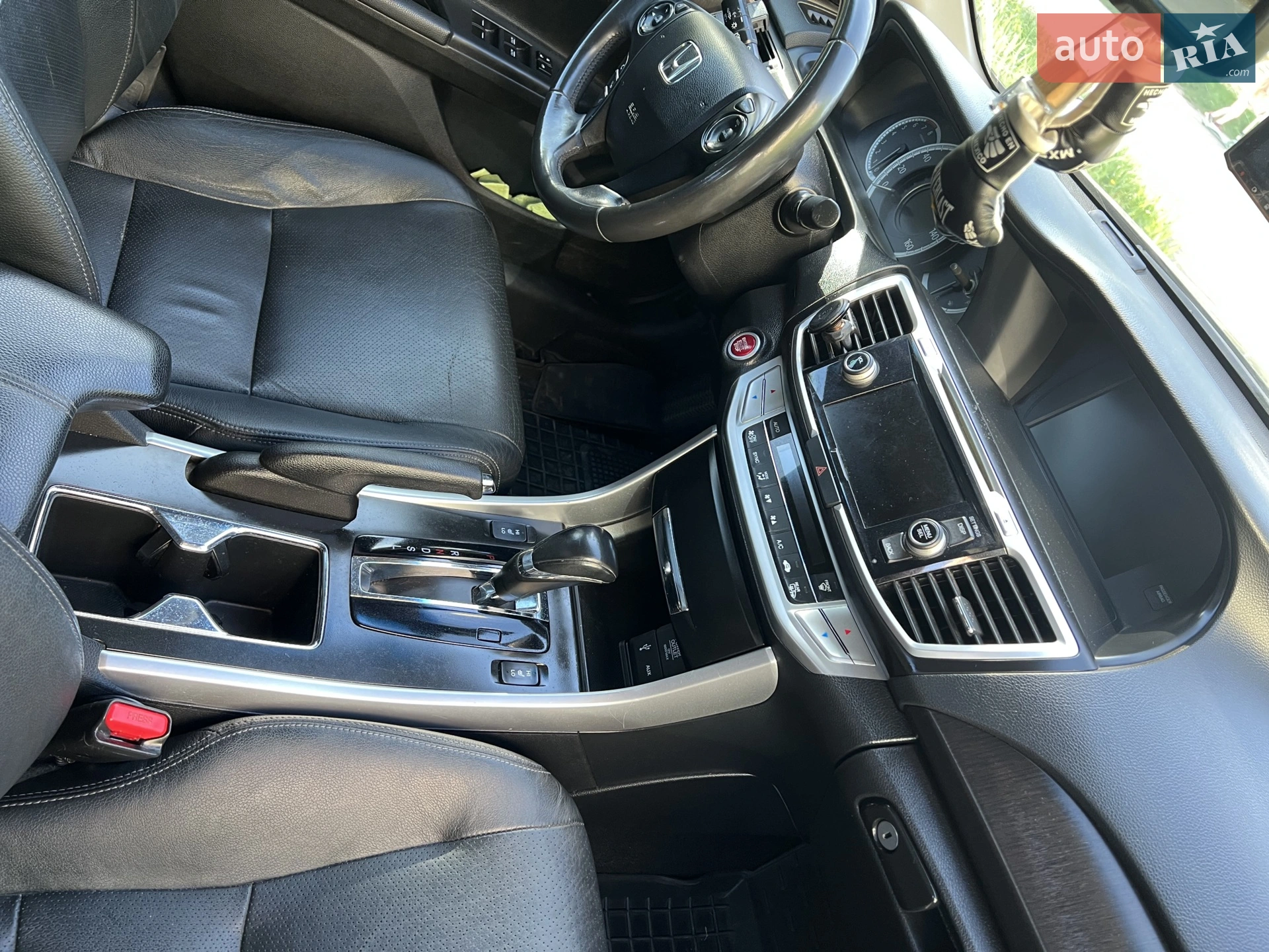 2013 Honda Accord - мініатюра 12