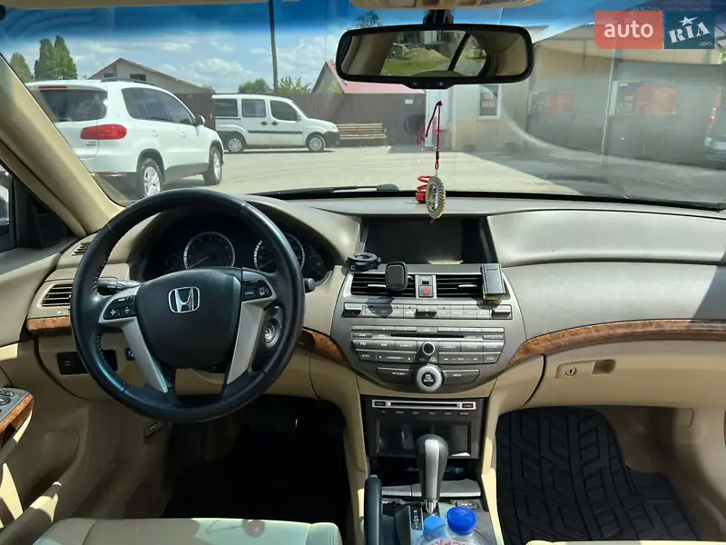 Honda Accord 2008 VIN 1HGCP268X8A141621 фото оголошення 16 з 81