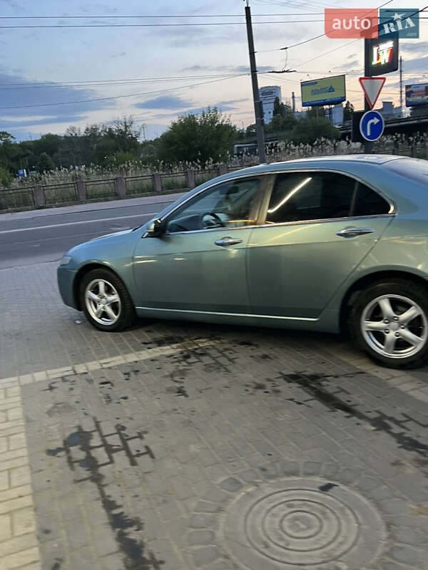 Седан Honda Accord 2003 в Кропивницькому