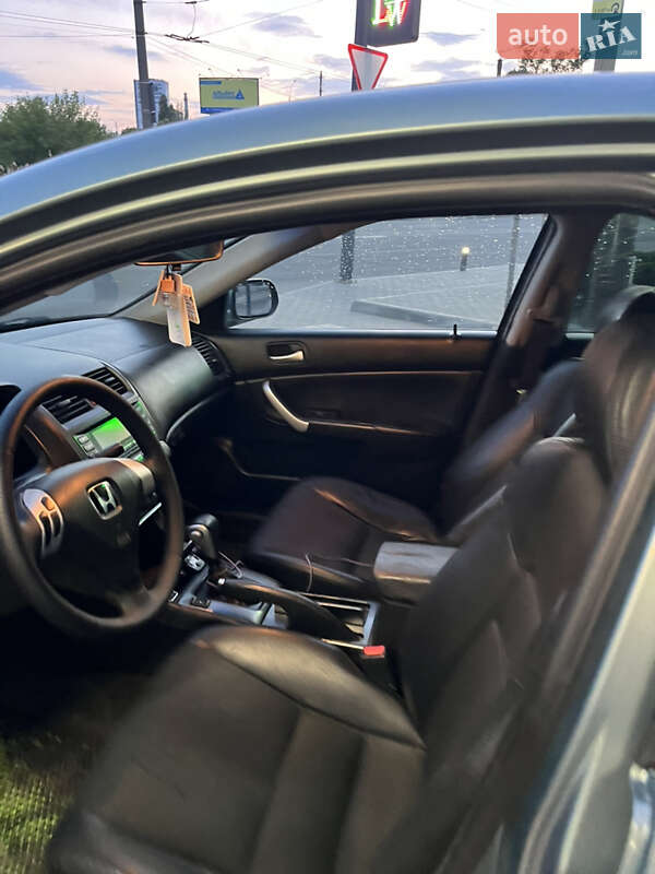 Седан Honda Accord 2003 в Кропивницькому