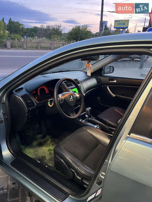 Седан Honda Accord 2003 в Кропивницькому