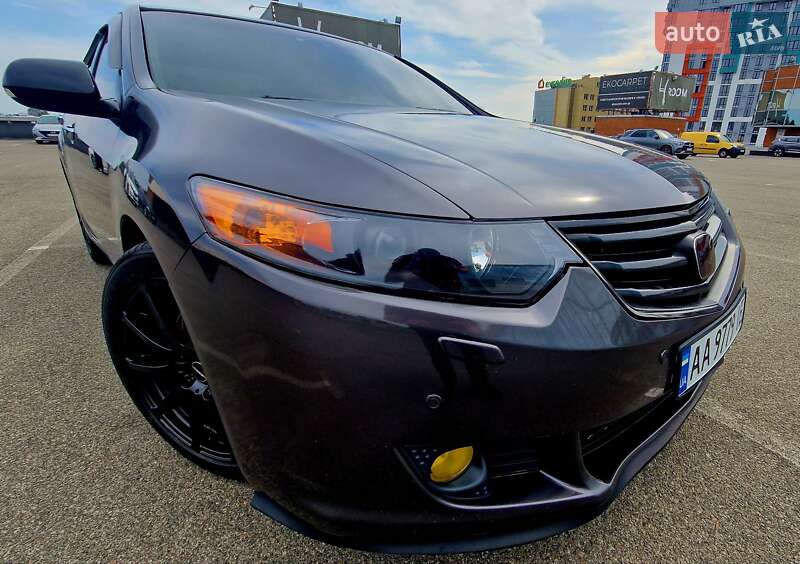 Седан Honda Accord 2008 в Києві