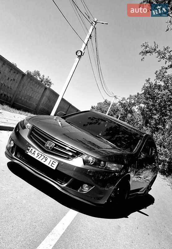 Седан Honda Accord 2008 в Києві