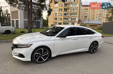 Седан Honda Accord 2021 в Новояворовске