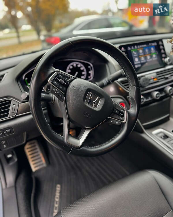 Седан Honda Accord 2022 в Львове