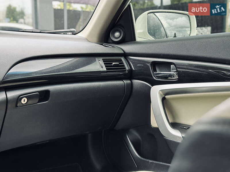 Купе Honda Accord 2013 в Кременчуге