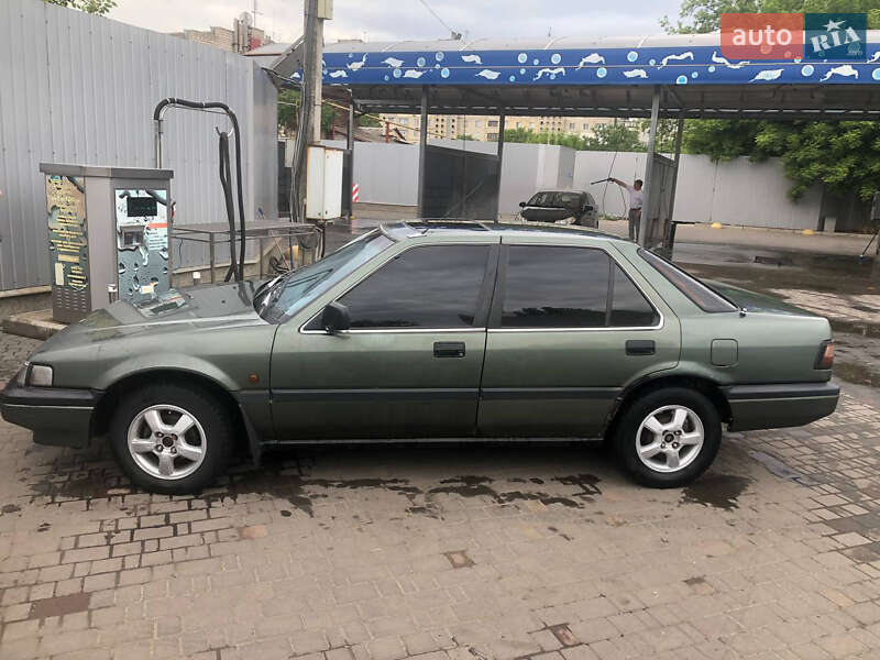 Седан Honda Accord 1987 в Николаеве