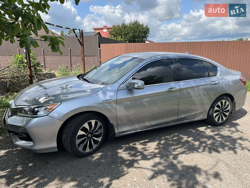 Седан Honda Accord 2017 в Полтаве