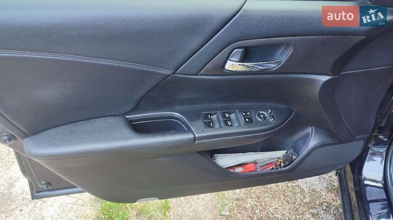 Седан Honda Accord 2013 в Вінниці