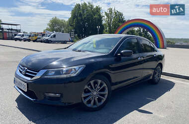 Седан Honda Accord 2015 в Запоріжжі