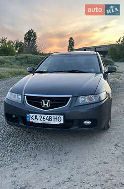 Седан Honda Accord 2005 в Киеве