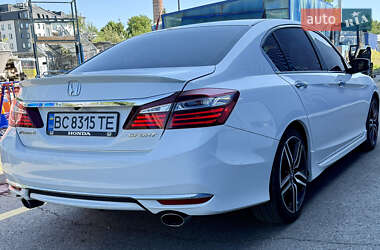 Седан Honda Accord 2016 в 