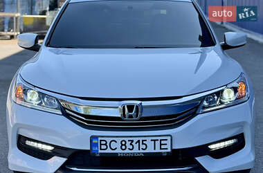 Седан Honda Accord 2016 в 
