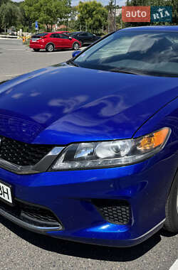Купе Honda Accord 2015 в 
