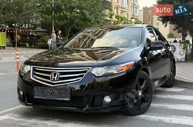 Седан Honda Accord 2008 в Києві