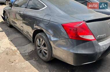 Купе Honda Accord 2012 в 