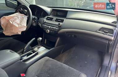 Купе Honda Accord 2012 в 
