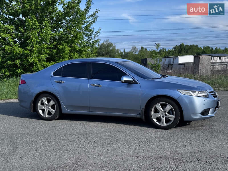 Седан Honda Accord 2011 в Киеве