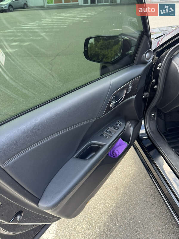 Седан Honda Accord 2016 в Вишгороді