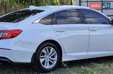 Седан Honda Accord 2019 в 