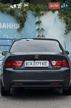 Седан Honda Accord 2003 в Умані