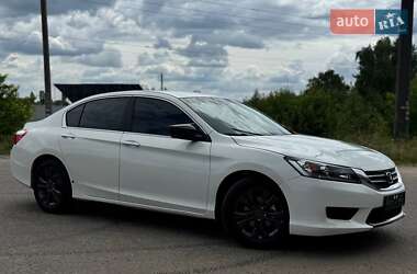 Седан Honda Accord 2013 в Охтирці
