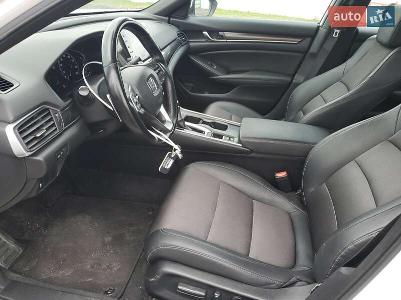 Седан Honda Accord 2020 в Черкассах