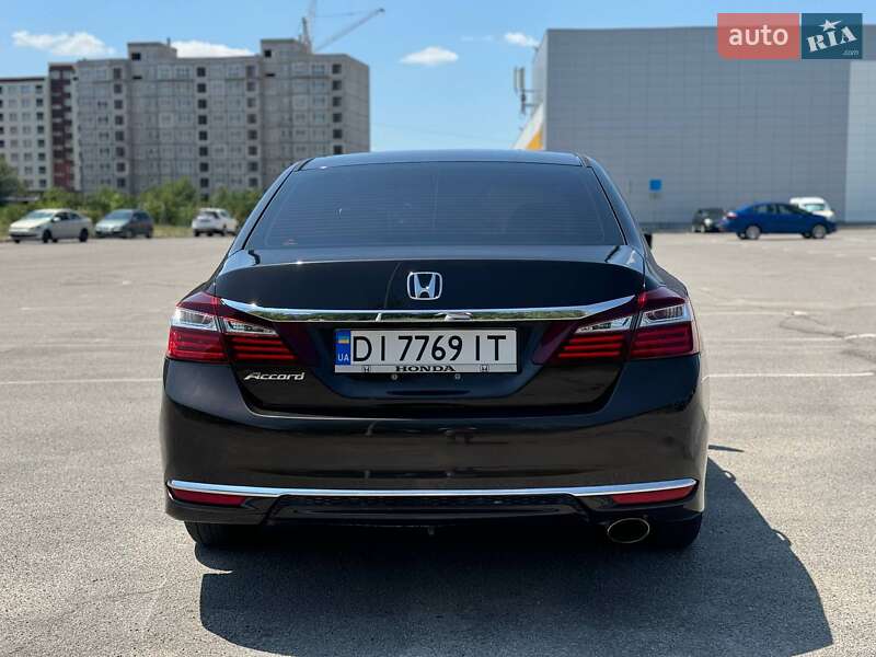 Седан Honda Accord 2017 в Запорожье